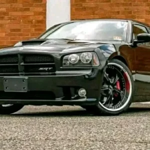 2006 Dodge Charger SRT8 – 425-HP Hemi Muscle Car 2006 Dodge Charger SRT8 for sale with 425-hp 6.1L Hemi V8, clean title, 1 owner, approximately 98,100 miles