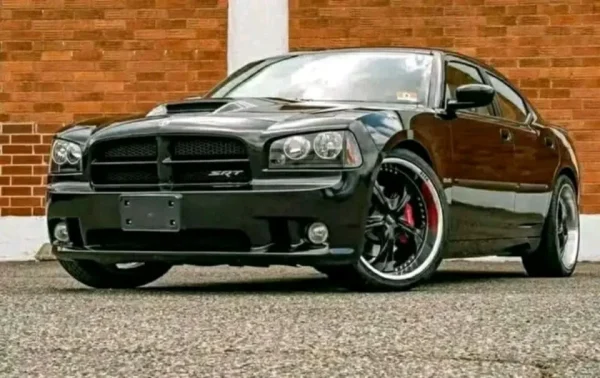 2006 Dodge Charger SRT8 – 425-HP Hemi Muscle Car 2006 Dodge Charger SRT8 for sale with 425-hp 6.1L Hemi V8, clean title, 1 owner, approximately 98,100 miles